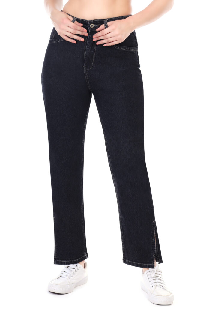 Women Boyfriend High Rise Black Jeans - Image 4