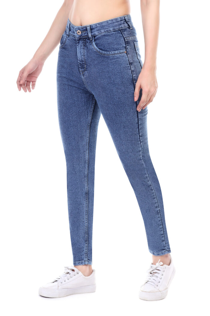 Women Mom Fit High Rise Bata Blue Jeans - Image 4